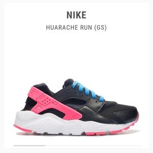 NIB Nike Huarache Run 2015 (6Y) (7.5W)